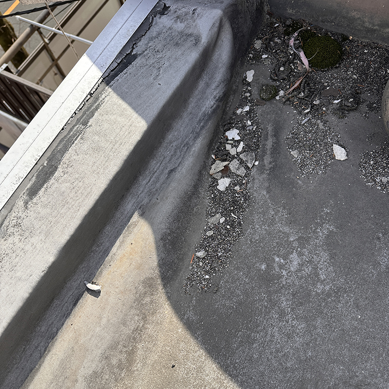 シート防水捲れ　現況