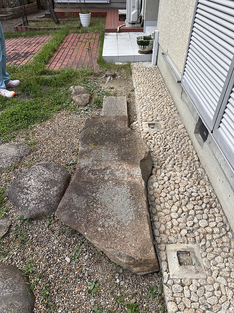 掃き出し窓の前　現況