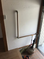 玄関 手摺取付で安全・安心な住まい